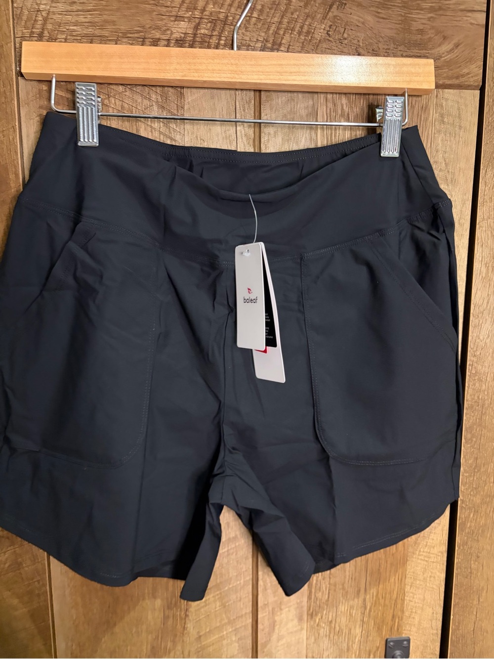NWT Baleaf Black Athletic Running Shorts Women’s Medium Stretch Pockets
